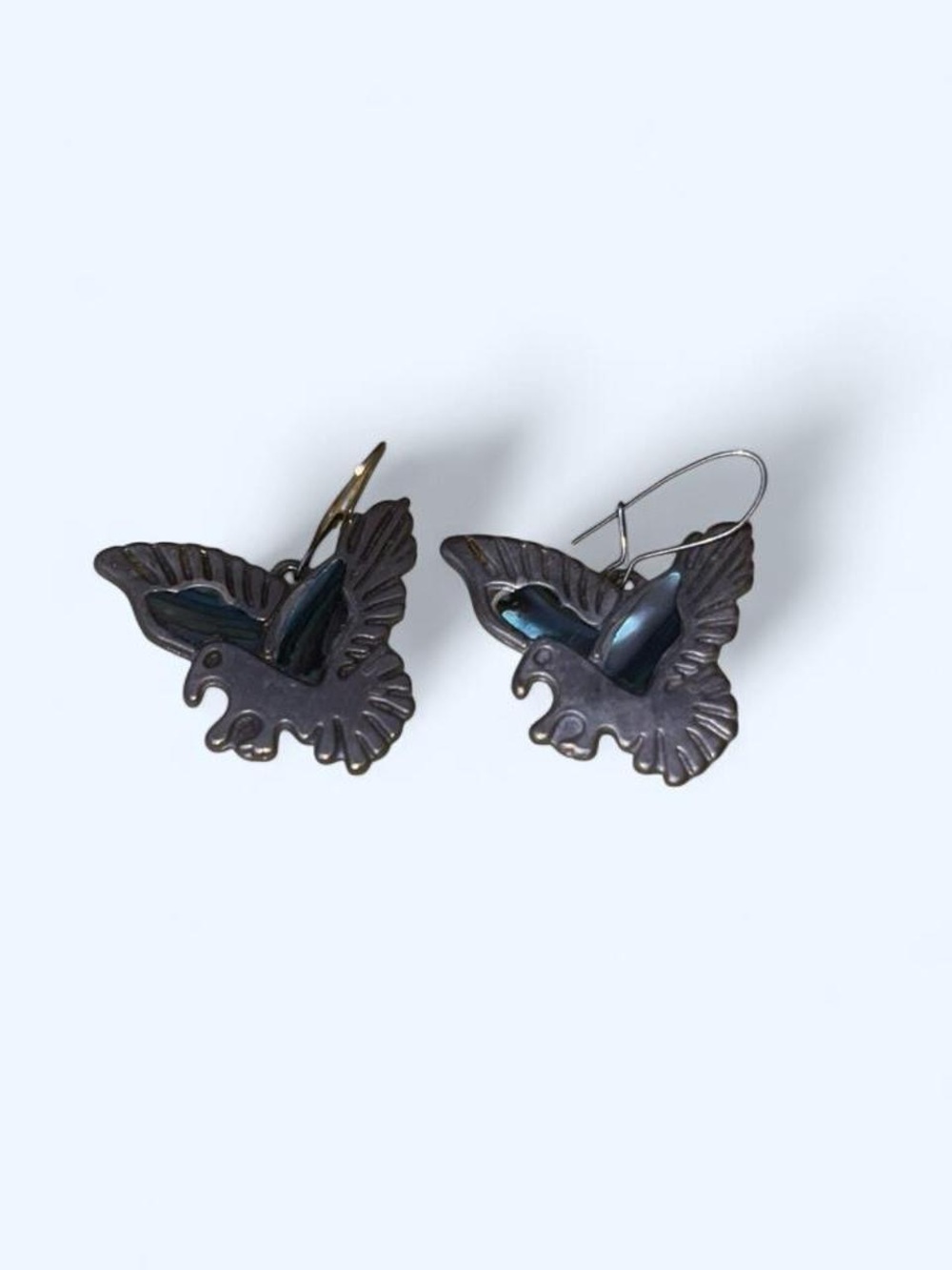 Dove-Shaped Black Iridescent Drop Earrings - Women Jewelry